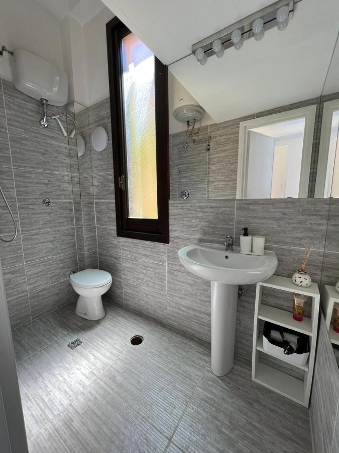 Surf House Apartment Lido di Ostia Ngoại thất bức ảnh